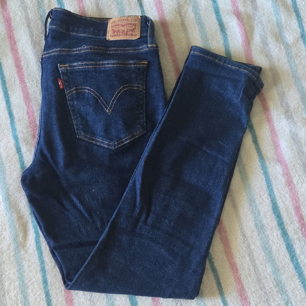 Levi's Women's Dark Blue Skinny Jeans